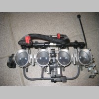 Kawasaki ZX6R 2007-08 injektor, throttle body.jpg